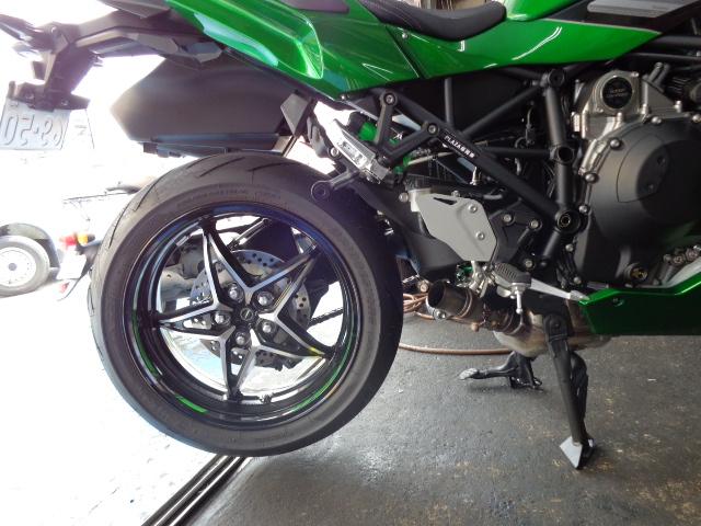 カワサキ Ninja H2 SX SE マフラーカスタム BEET 宇部市｜バイクの整備
