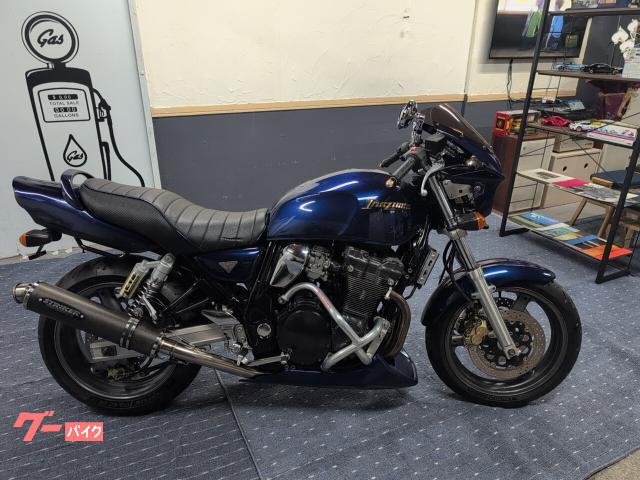 スズキ INAZUMA400／油冷エンジン ／ストライカーフルエキ