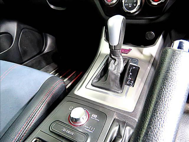 スバル インプレッサ WRX STI Aライン タイミングベルト交換済