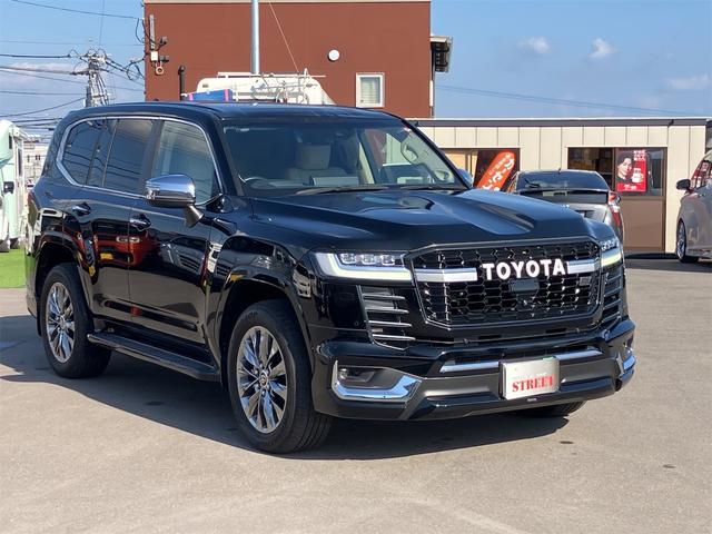 TOYOTA LAND CRUISER ZX | 2023 | BLACK | 23000 km | details