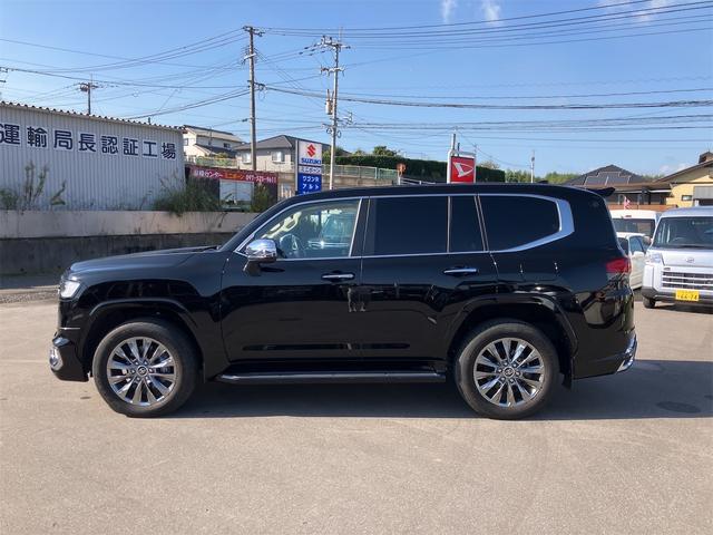 TOYOTA LAND CRUISER ZX | 2023 | BLACK | 23000 km | details