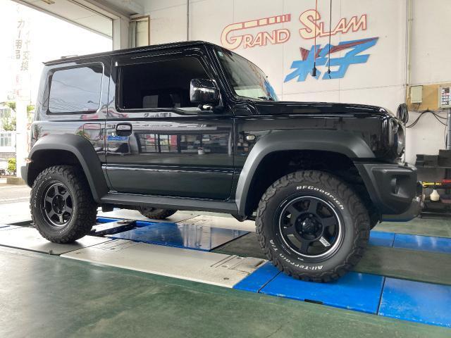 スズキ ジムニーシエラ JB74W リフトアップ 1G締め付け 四輪