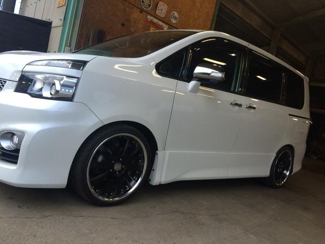 ZRR70 ヴォクシー 車高調 取り付け｜グーネットピット