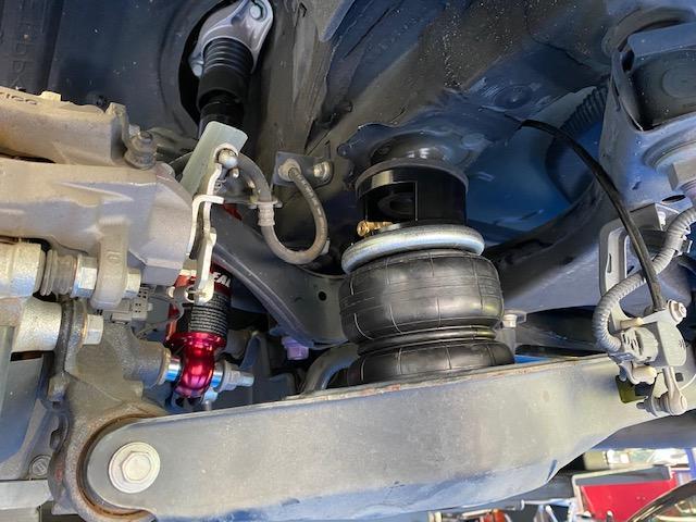 トヨタ 50プリウス エアサス取付け イデアル 安芸高田市 吉田町 認証