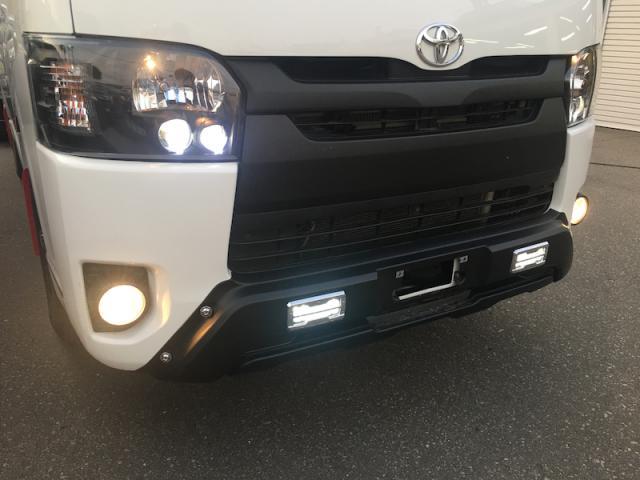 ハイエースLEDブラックインナーヘッドライト取り付け｜グーネットピット