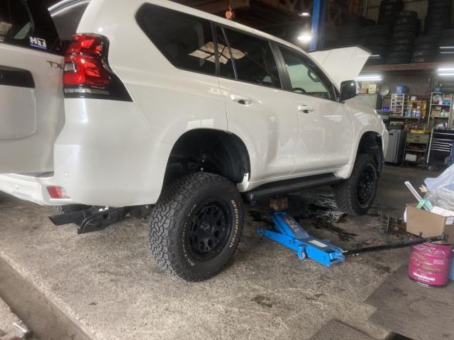 令和4年式 TRJ150 ランクルプラド150 1インチボディリフト