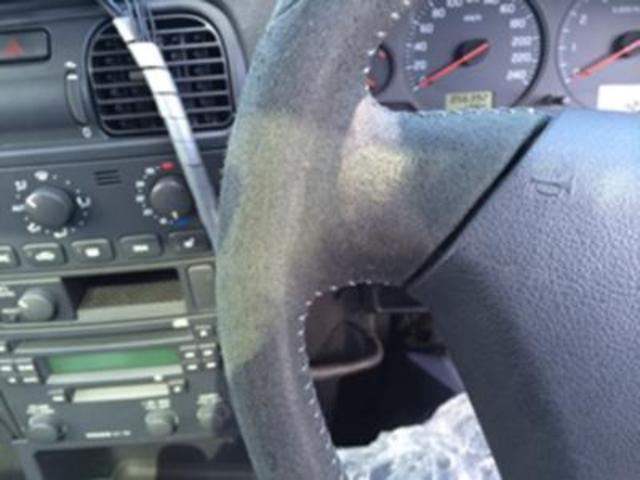 ボルボ・V40】ステアリング（ハンドル）の修理｜グーネットピット