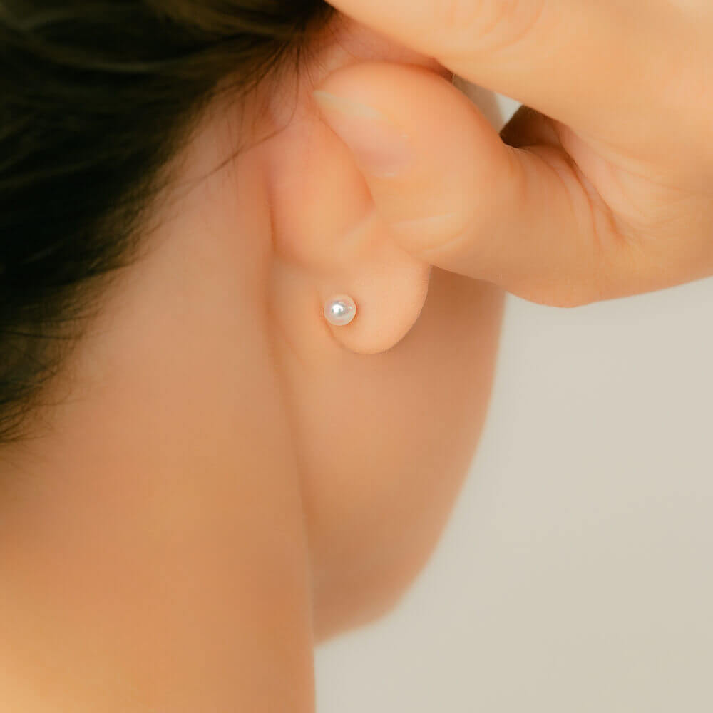 ファーストピアスにオススメ │ K18金 プラチナ ストレートバーベル