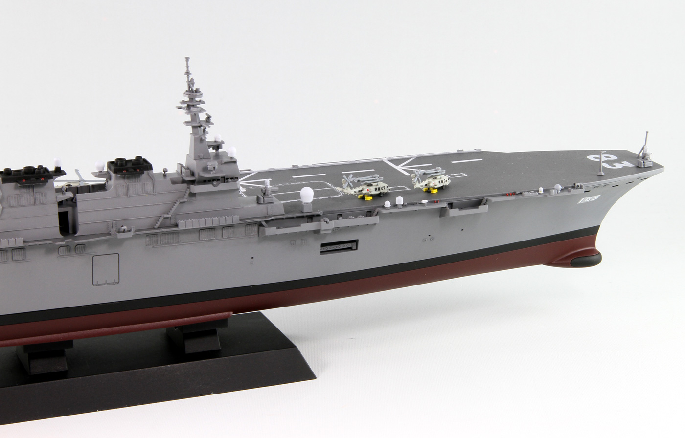 J72 1/700 海上自衛隊 護衛艦 DDH-183 いずも – ピットロード
