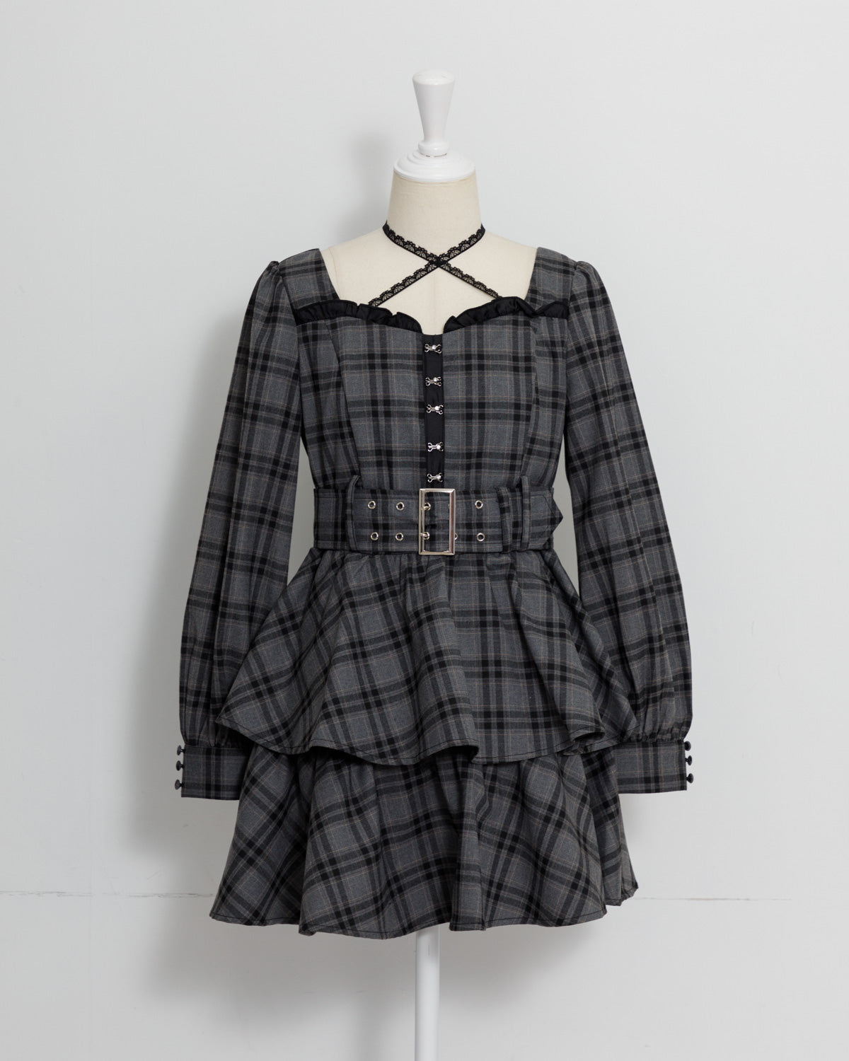 フロントホックティアードミニワンピース – pium