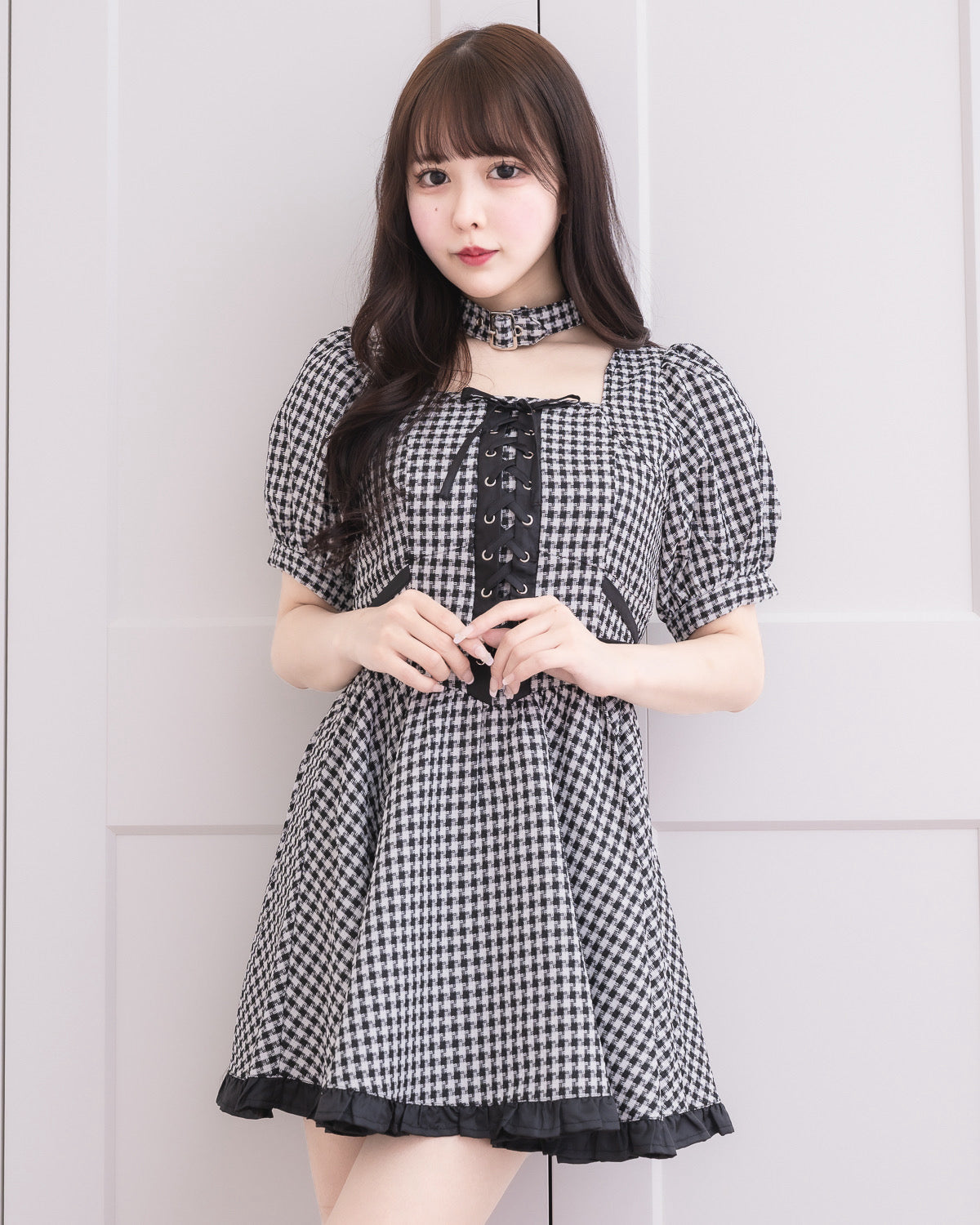 サイドクロスチョーカーフレアワンピース – pium