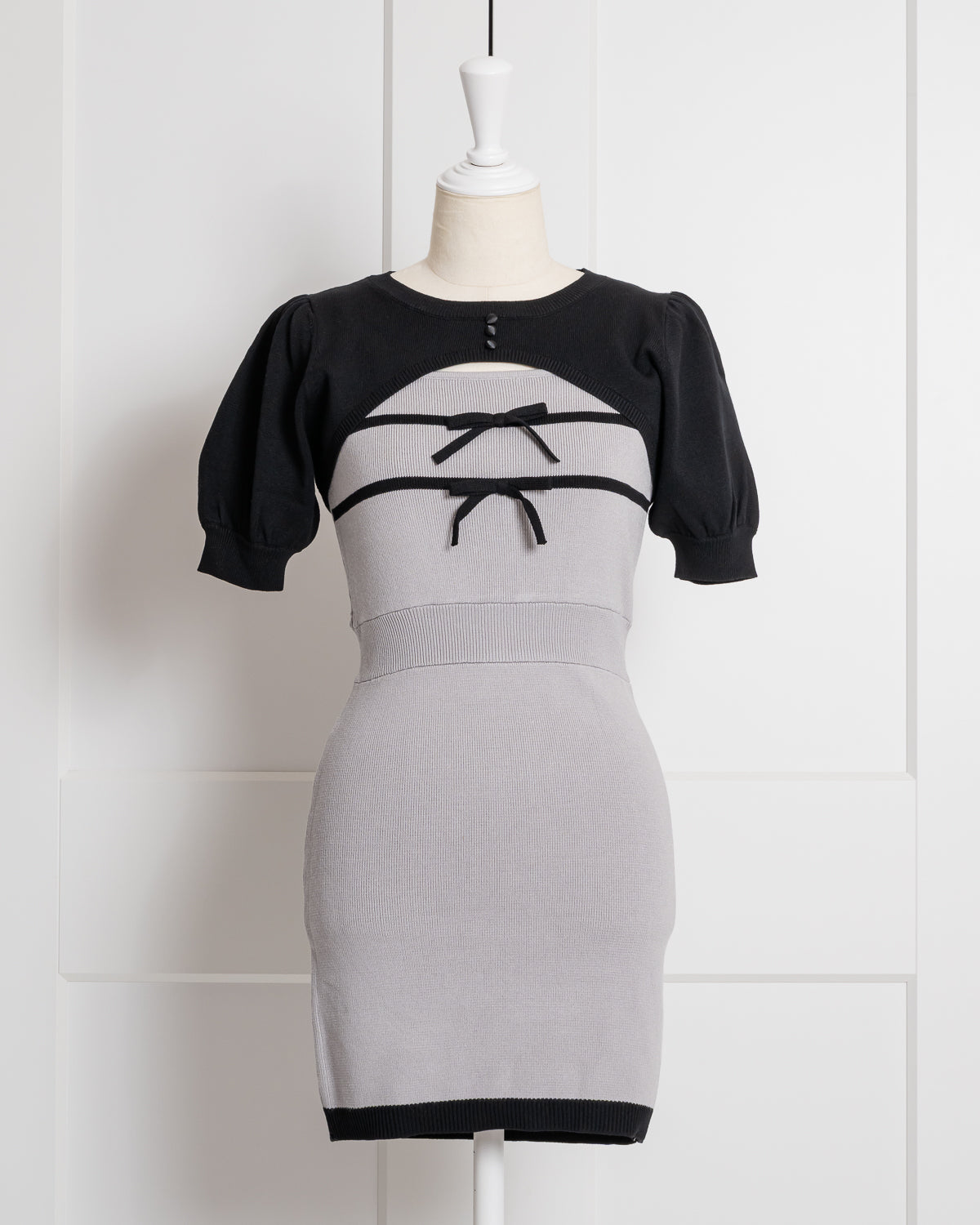 リボンテープレイヤード半袖ニットワンピ – pium