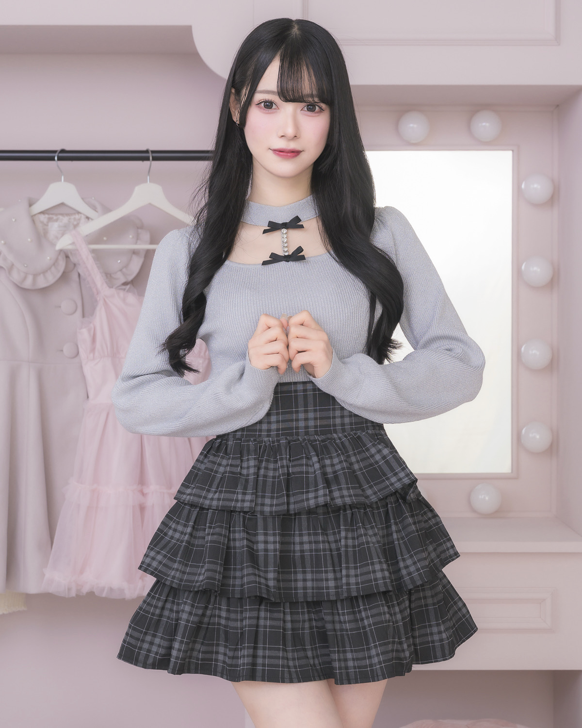 ビジューチョーカーラメニット – pium