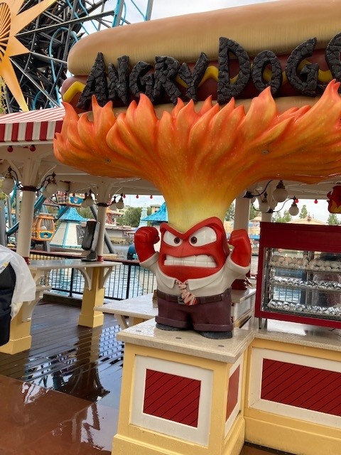 Pixar一色 ピクサー・ピアをお散歩 | ミッキーネット公式ブログ