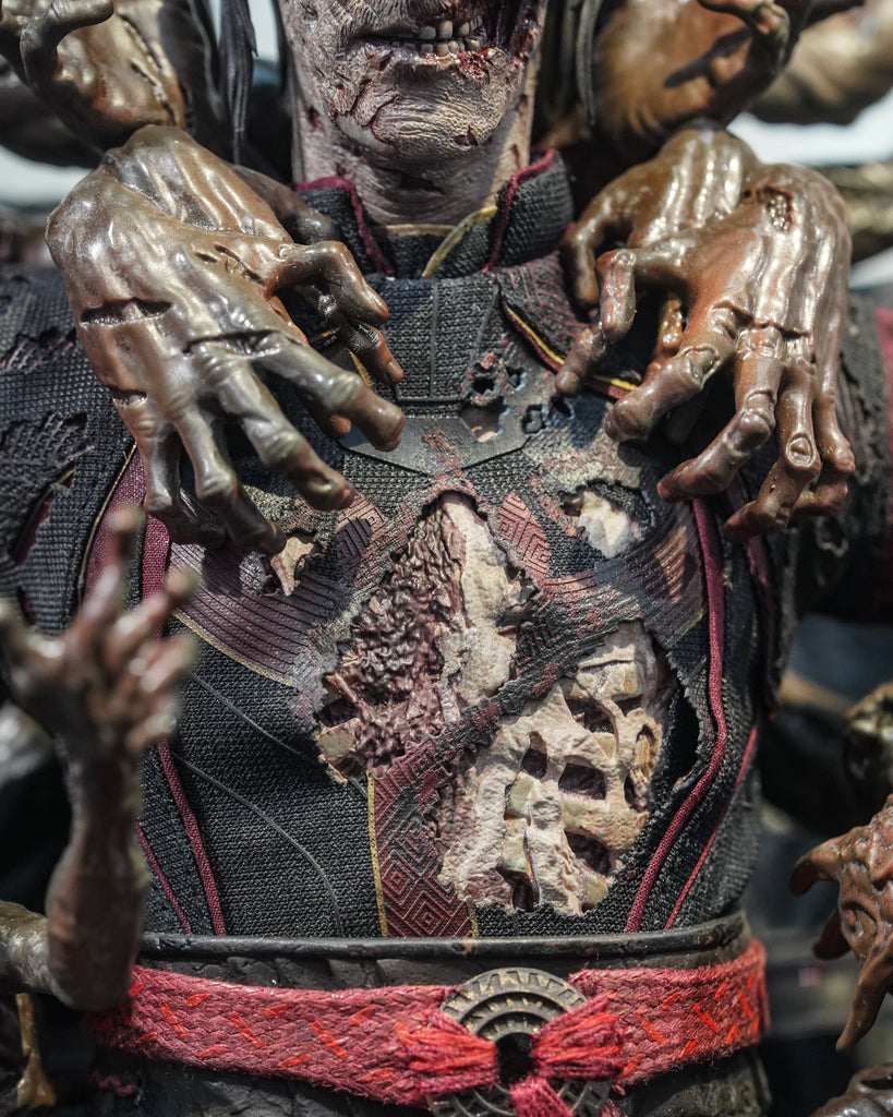 Hot Toys MMS654 Dr Strange in the Multiverse of Madness Dead