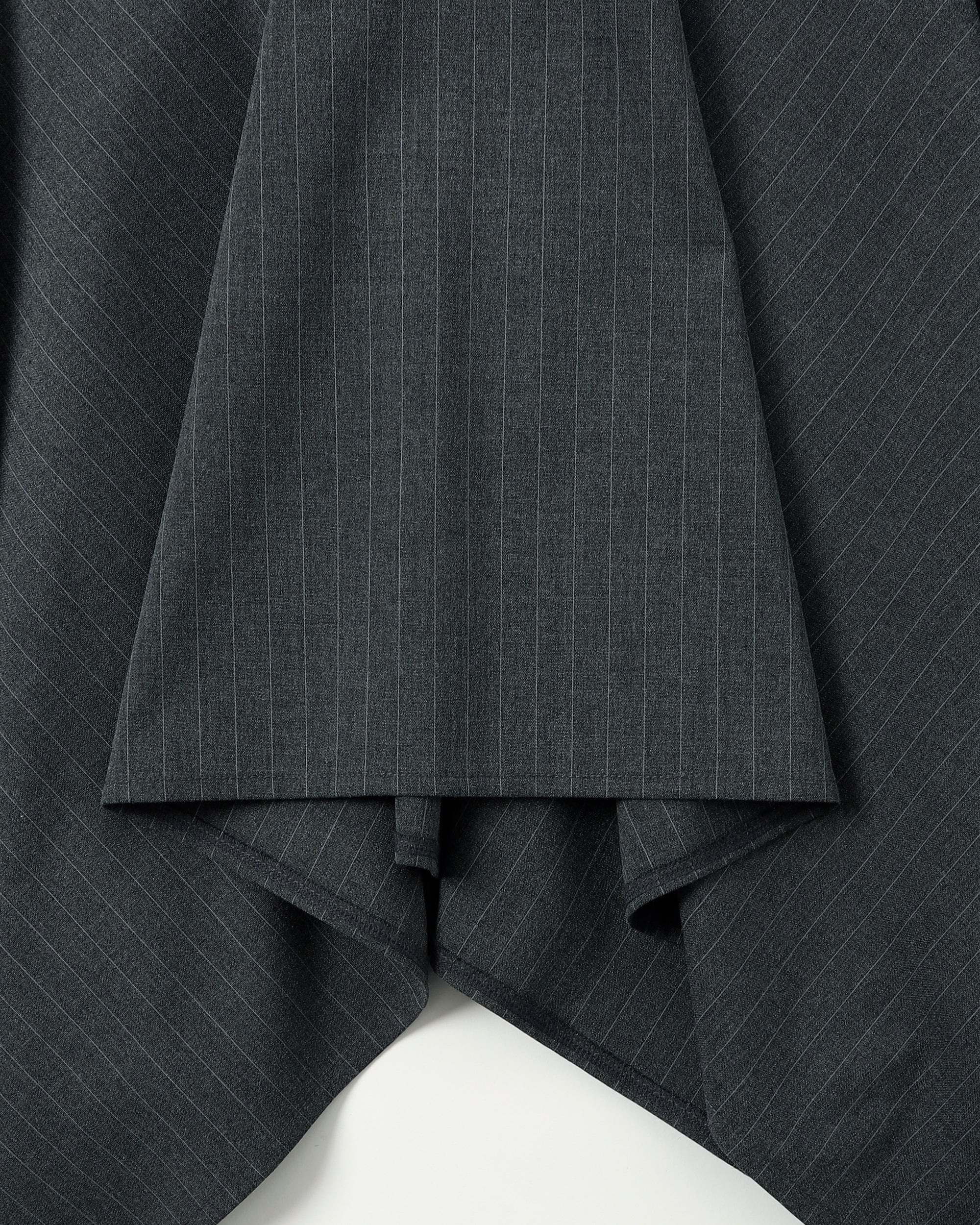 Handkerchief hem lace cami tunic