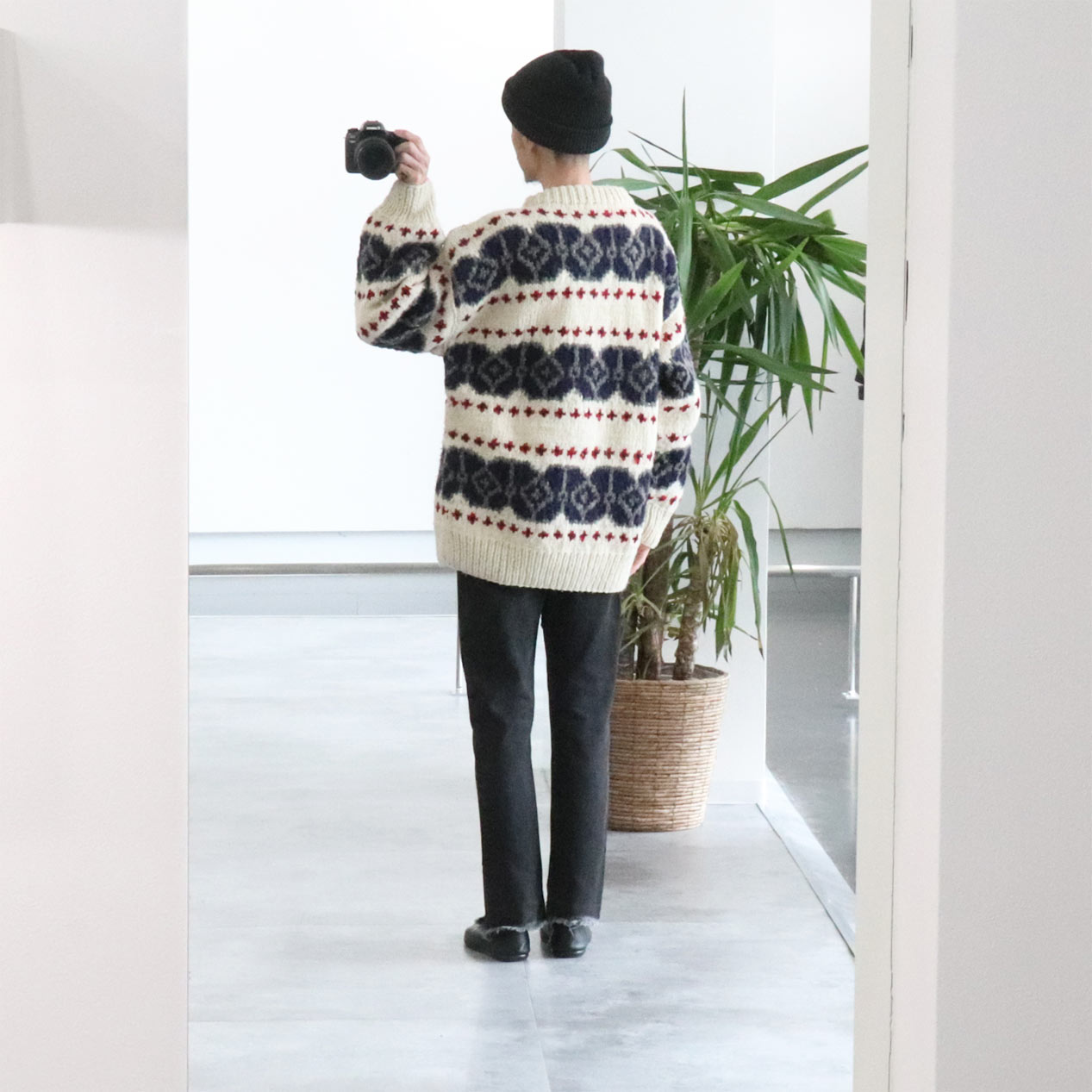 POST JUNK / 80's～ C.C.H. IMPORT Ecuador Knit Sweater [About XL]