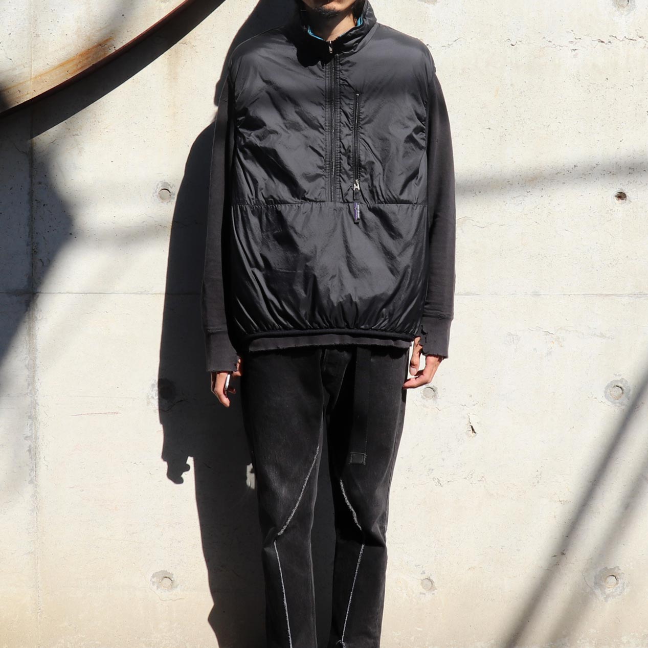 POST JUNK / 90's PATAGONIA Black Puffball Pullover Vest Made In