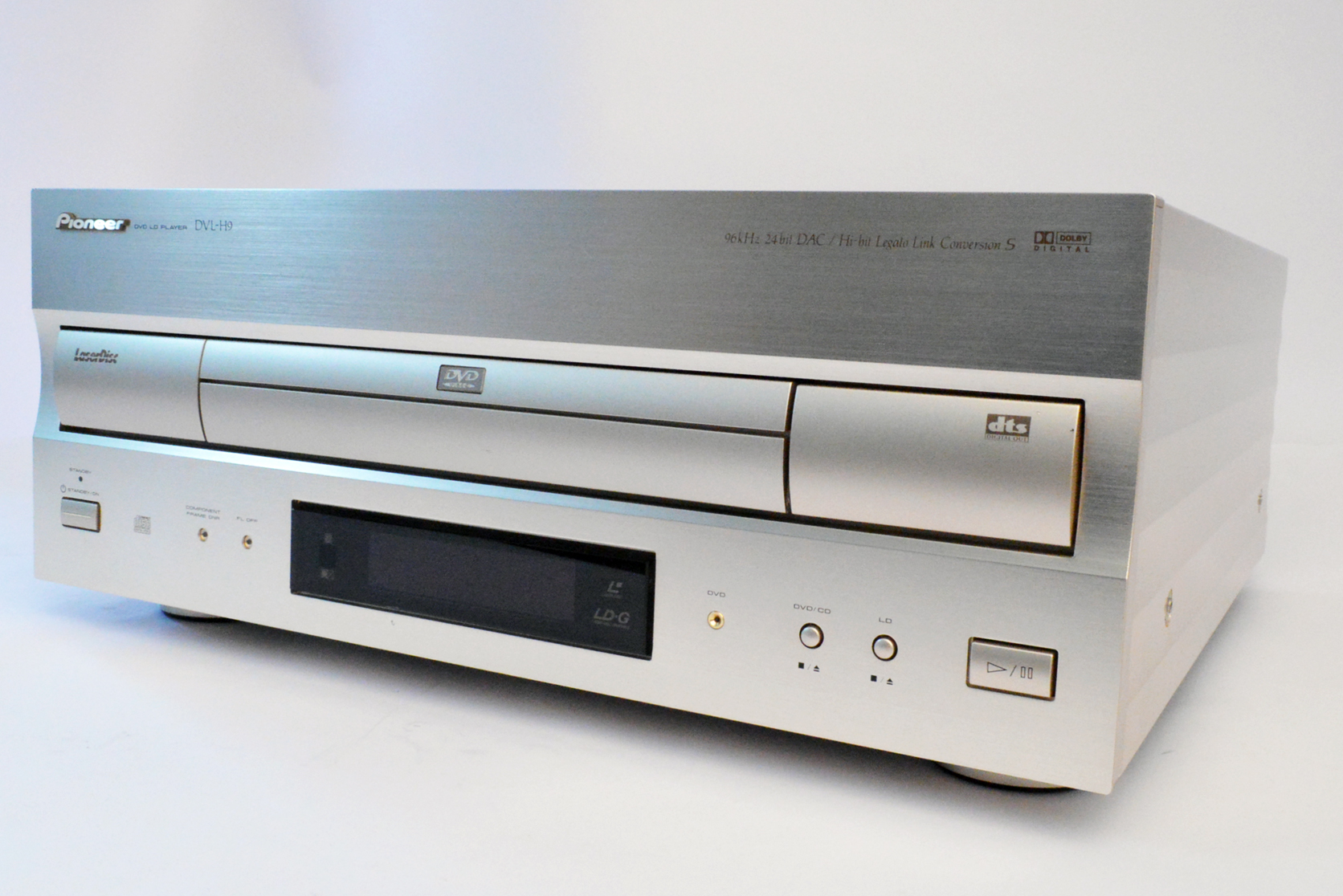 レーザーディスクプレーヤー高値買取りいたします! 出張買取の東京