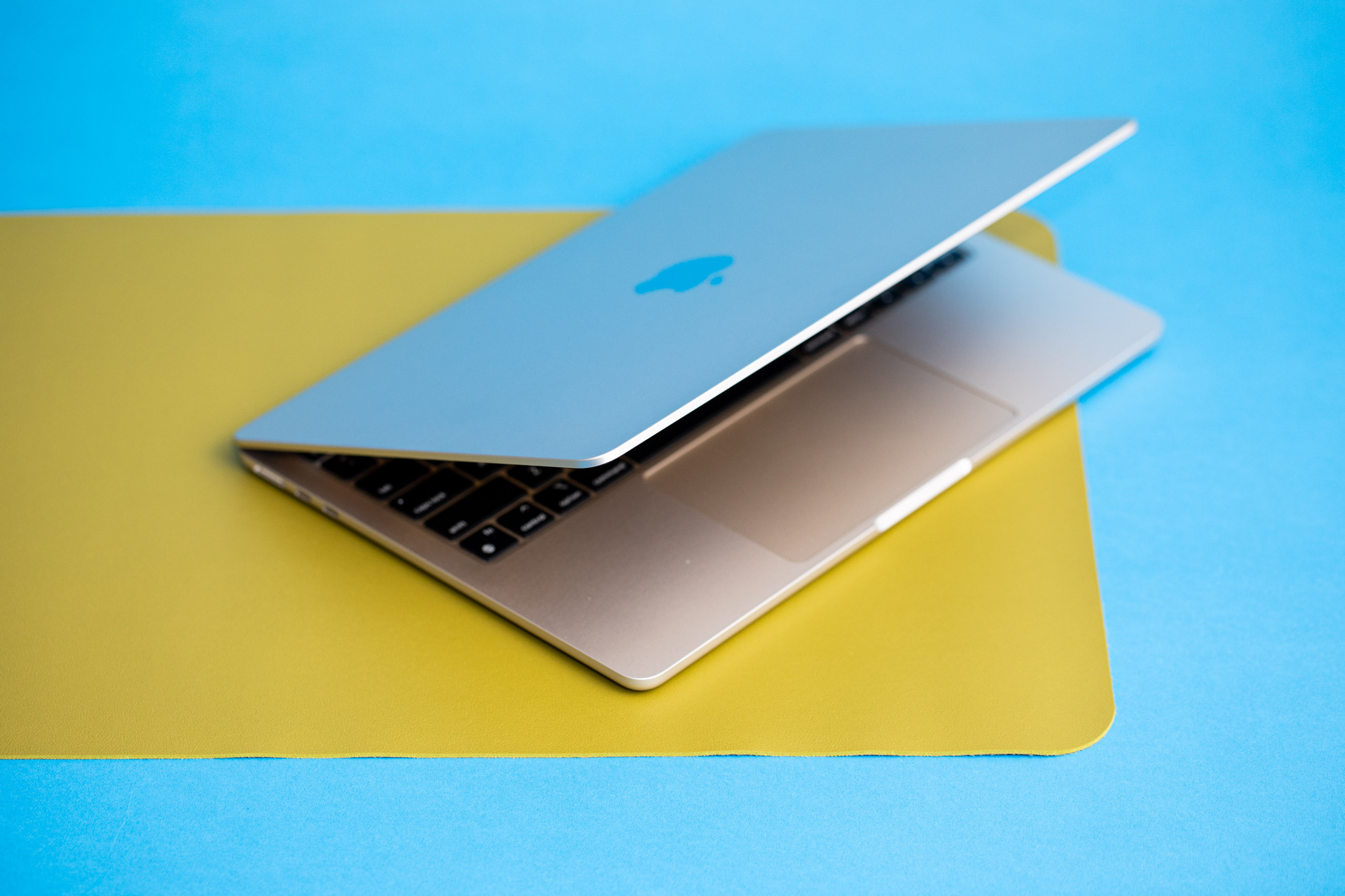 Apple MacBook Air M3 13- and 15-inch (2024) review | The Verge