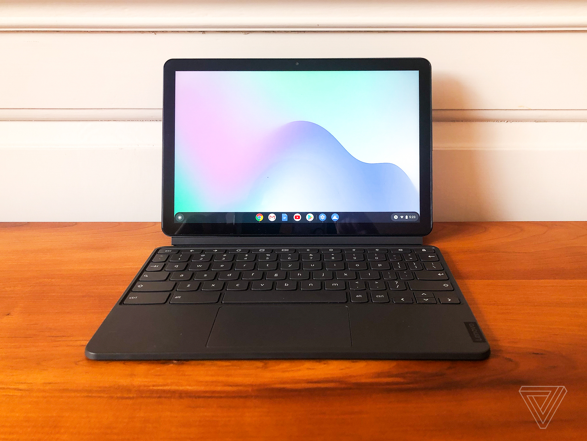 Lenovo Chromebook Duet review: this has no business costing so