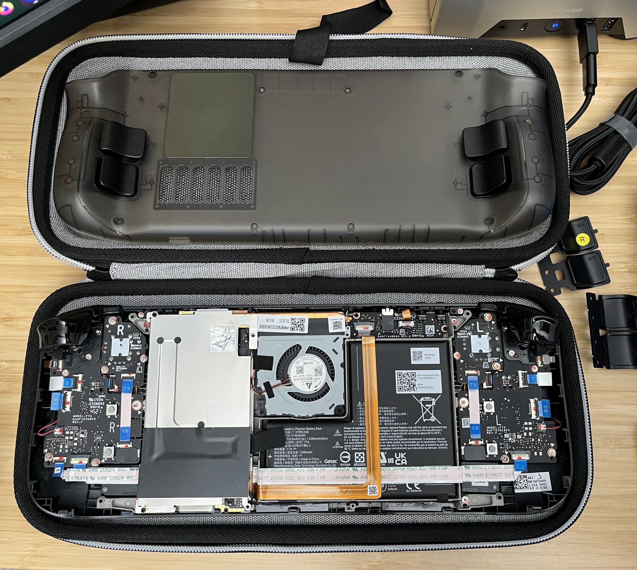 My favorite new Steam Deck mod is JSAUX's $30 see-through heatsink