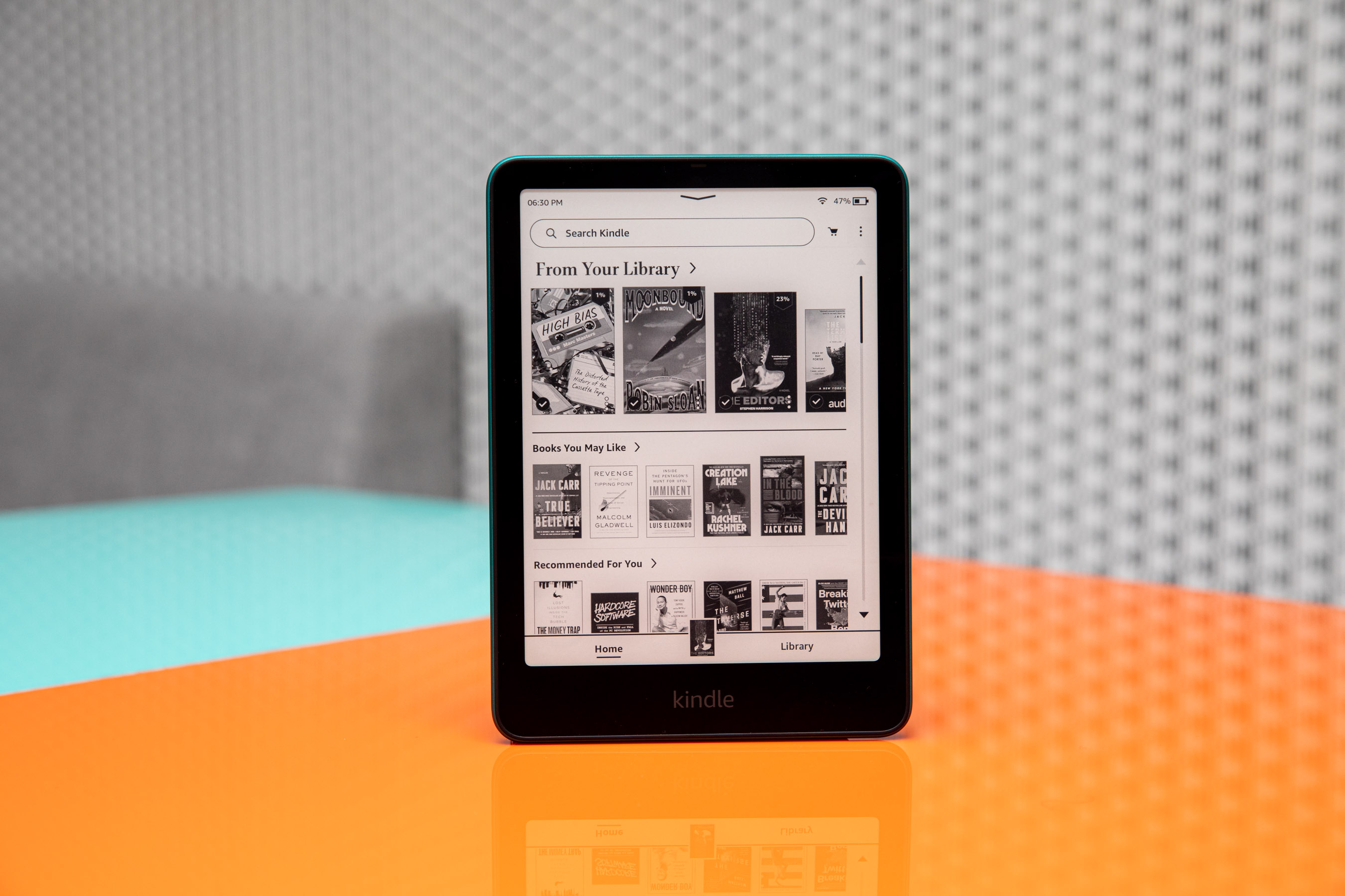 Amazon's new Kindle and Kindle Paperwhite are faster and brighter