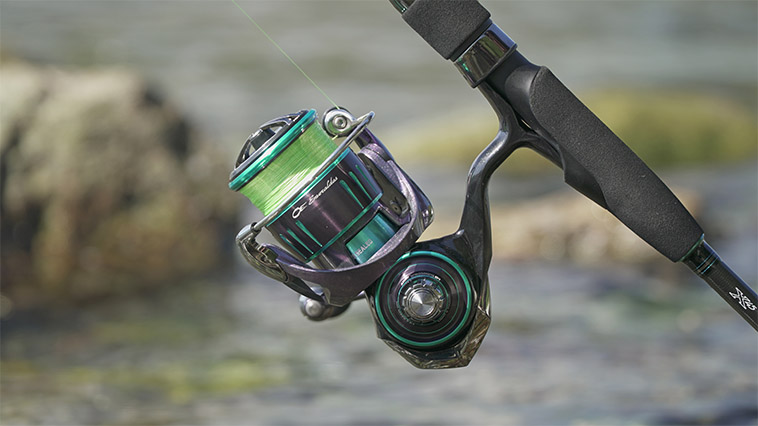 エギングエキスパートも驚愕！新エギングリール『エメラルダスRX