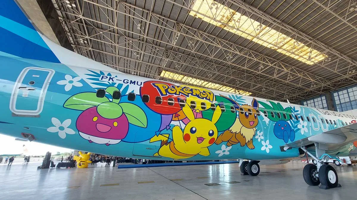 ピカチュウジェット、インドネシアの空を飛ぶ！ – +62 | plus 62