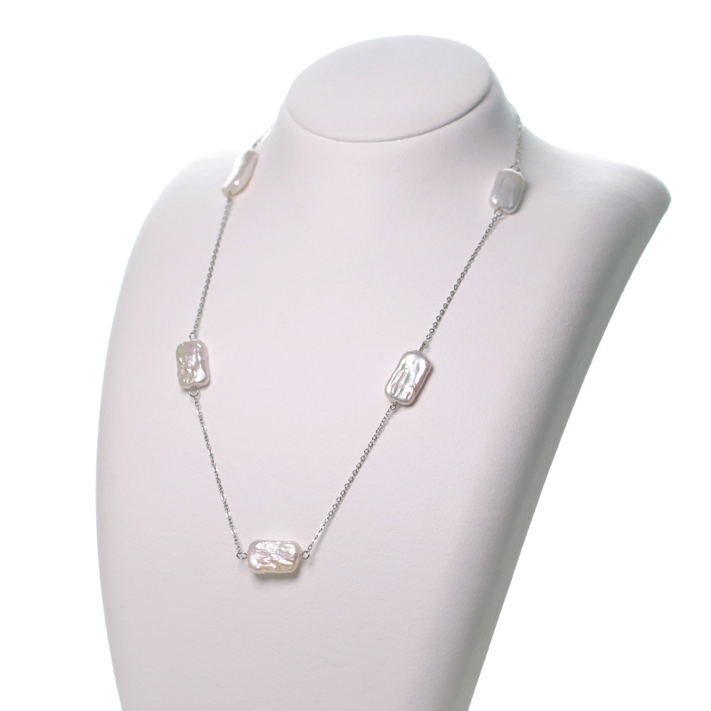 PEARLS and DIAMONDS / 淡水真珠ドラゴンパールネックレス