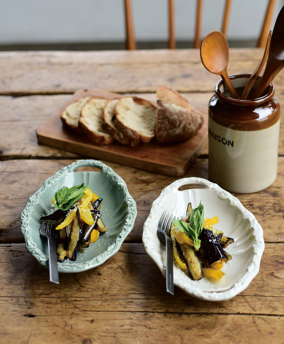 レコメンド :: 植物モチーフの器 :: ファネット - マルミツウェブ