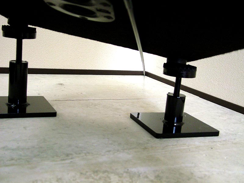 スピーカースタンドの最終回答！・スピーカースタンド革命！