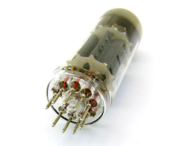 ECL82(6BM8)真空管セット(2本)/WP-ECL82TUBE/4900474022811/共立