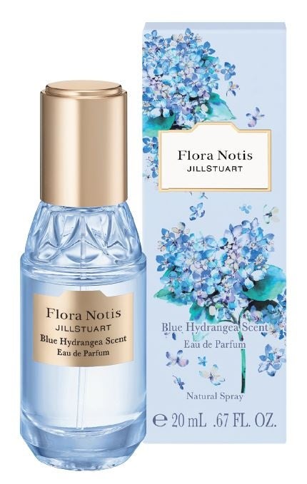 限定コレクション『ブルーハイドレンジア』が登場。雨上がりに雫を