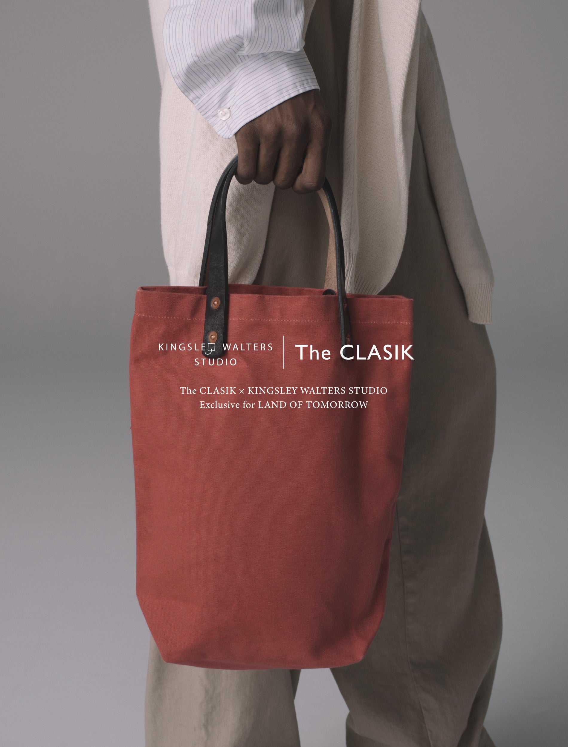 日本のスポーツブランド〈ASICS〉の