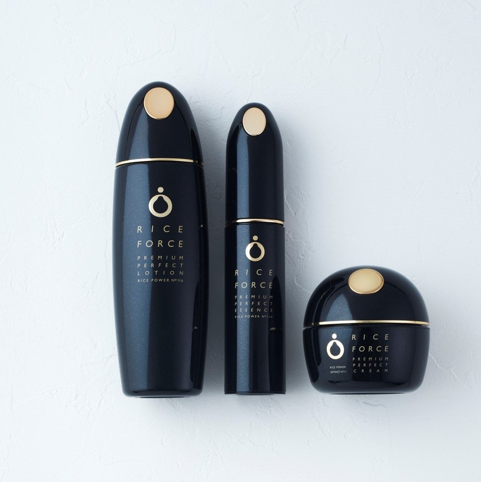 濃密、かつダブル。美しさが加速する「プレミアムパーフェクトシリーズ