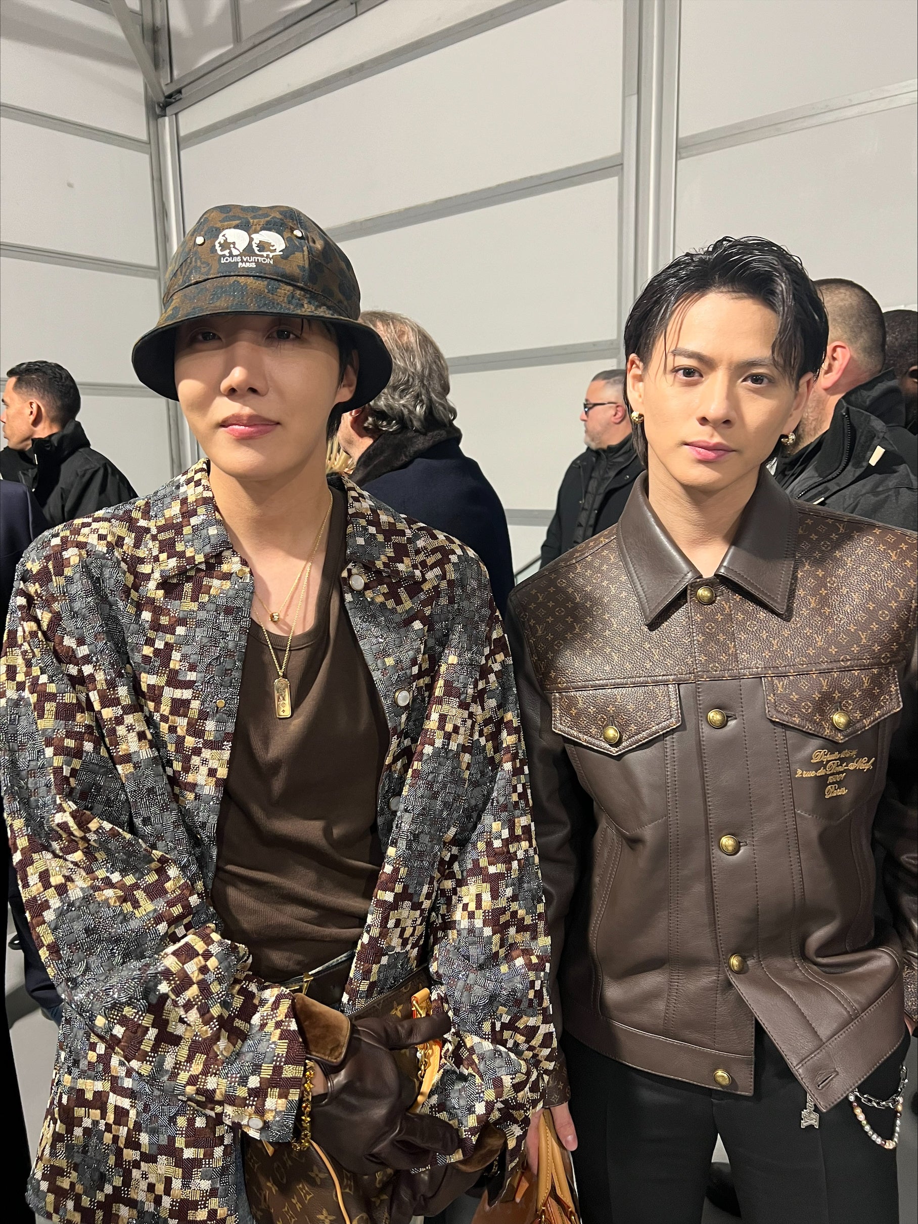 ルイ·ヴィトン】平野紫耀やj-hopeなどフロントローを華やかに彩る