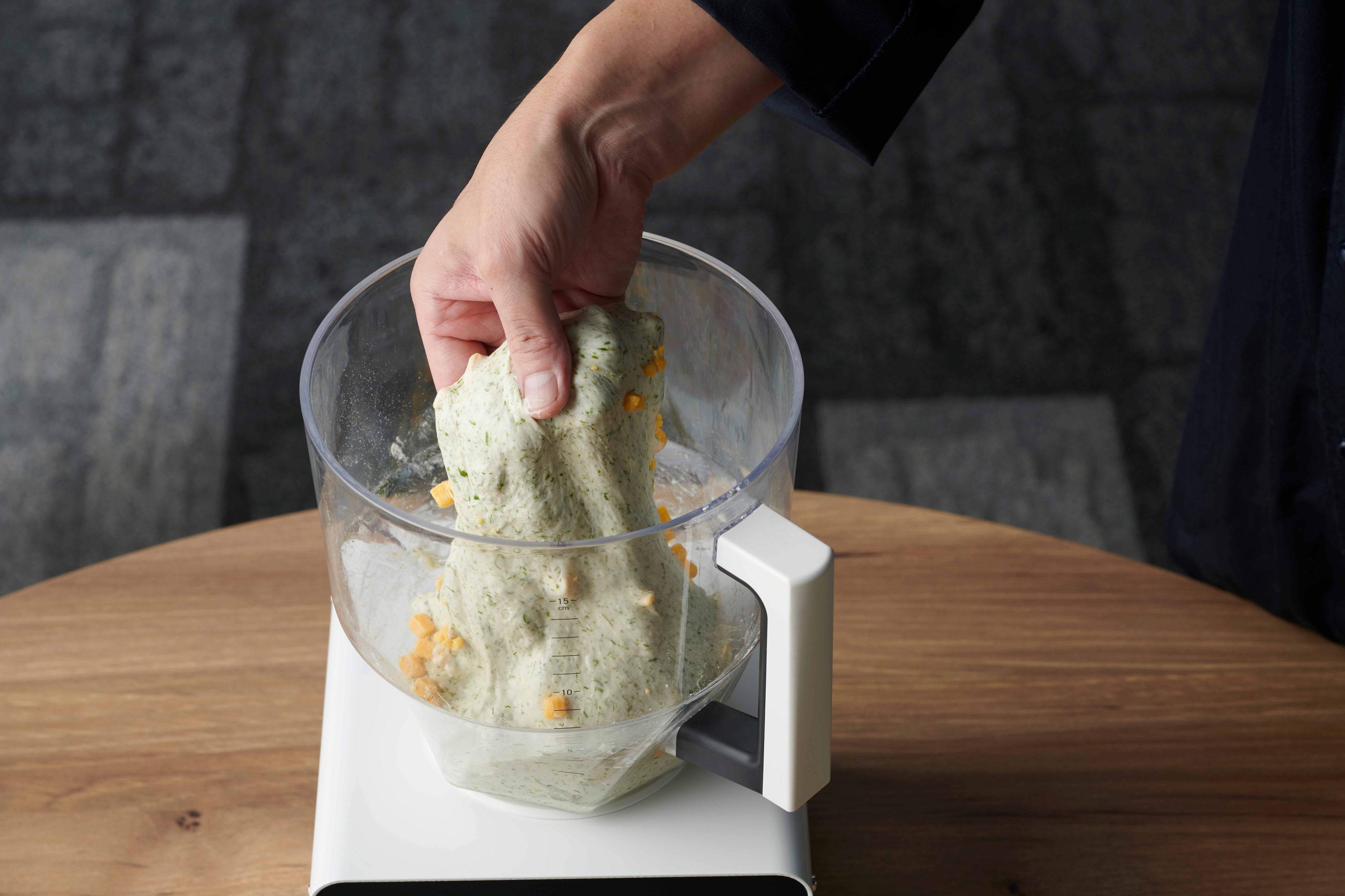 高加水パンの名手・堀田誠シェフ監修。『BRENC』ニーダー高加水パン