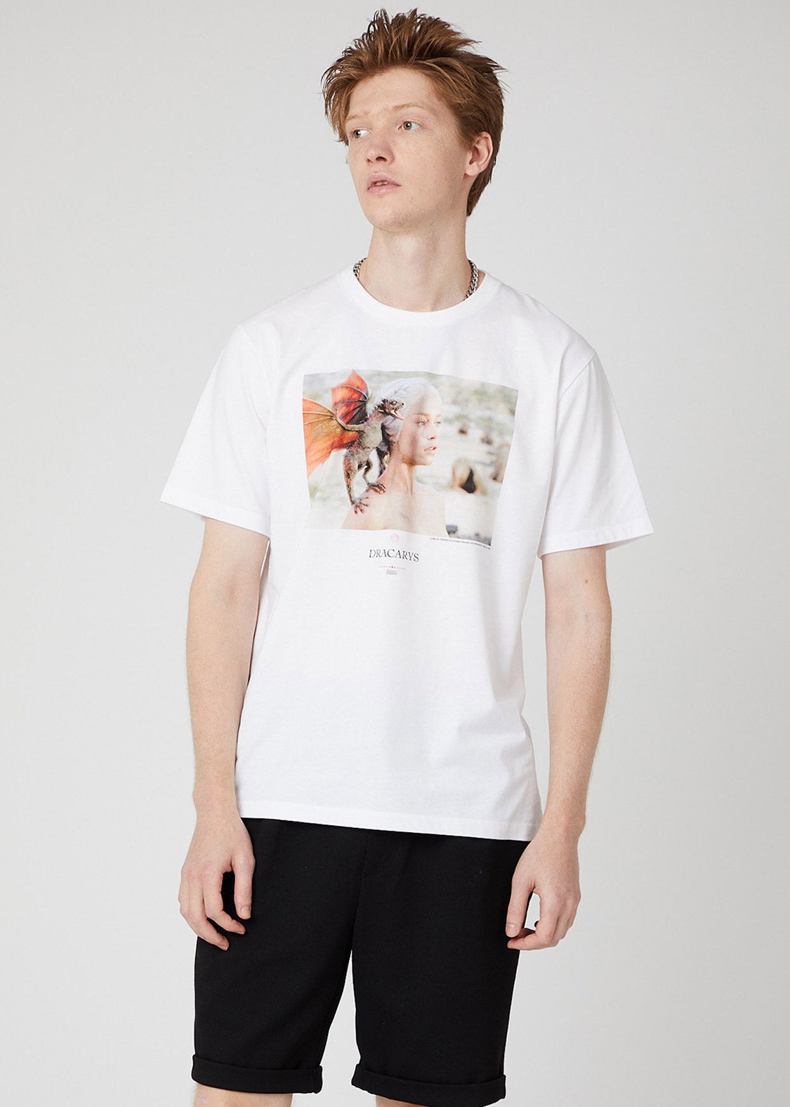 ゲーム・オブ・スローンズ」とグラニフのコラボレーションアイテムが