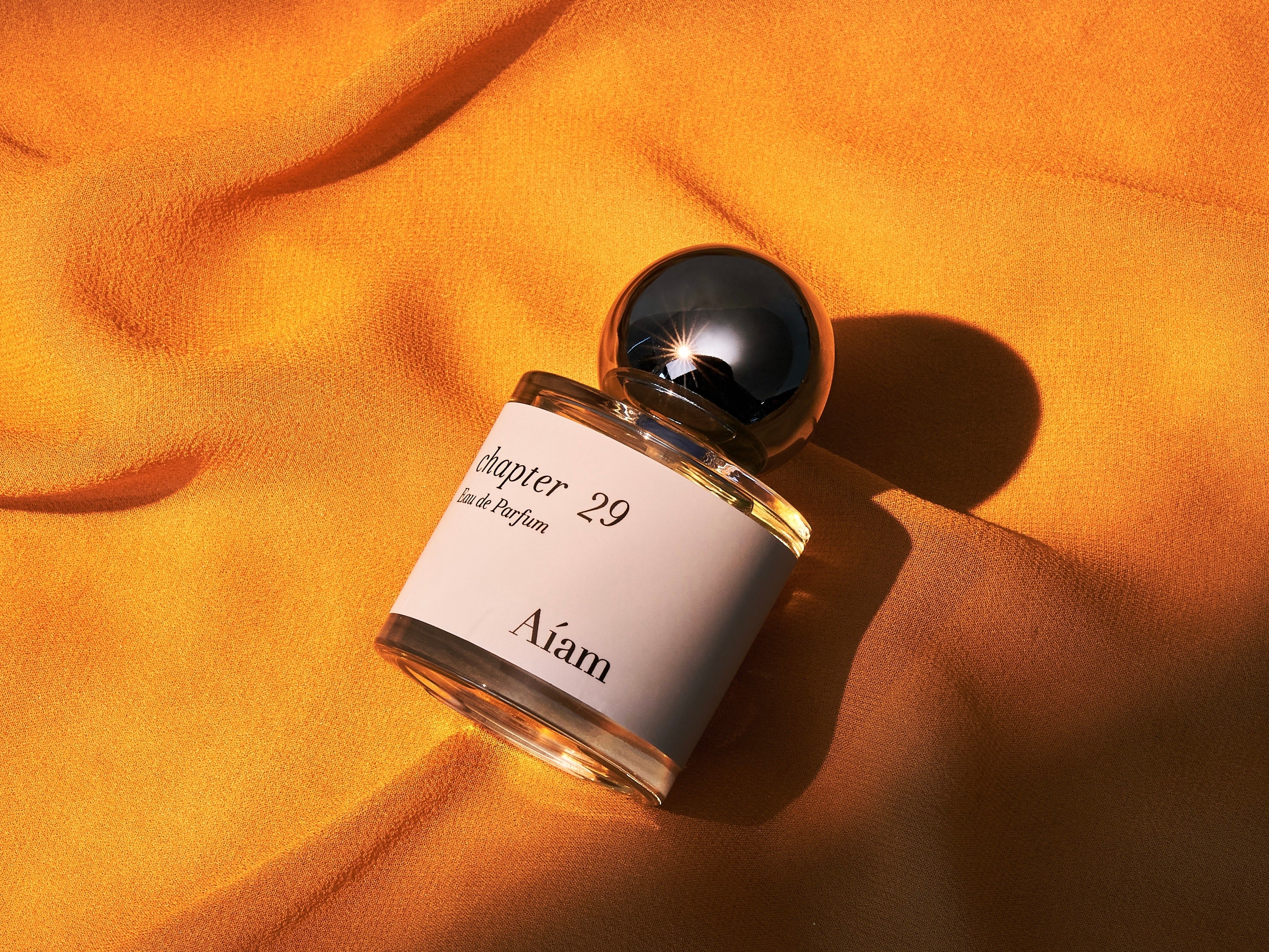 Aíam」あなたの人生に寄り添う香りシリーズから、秋の訪れを感じる香り