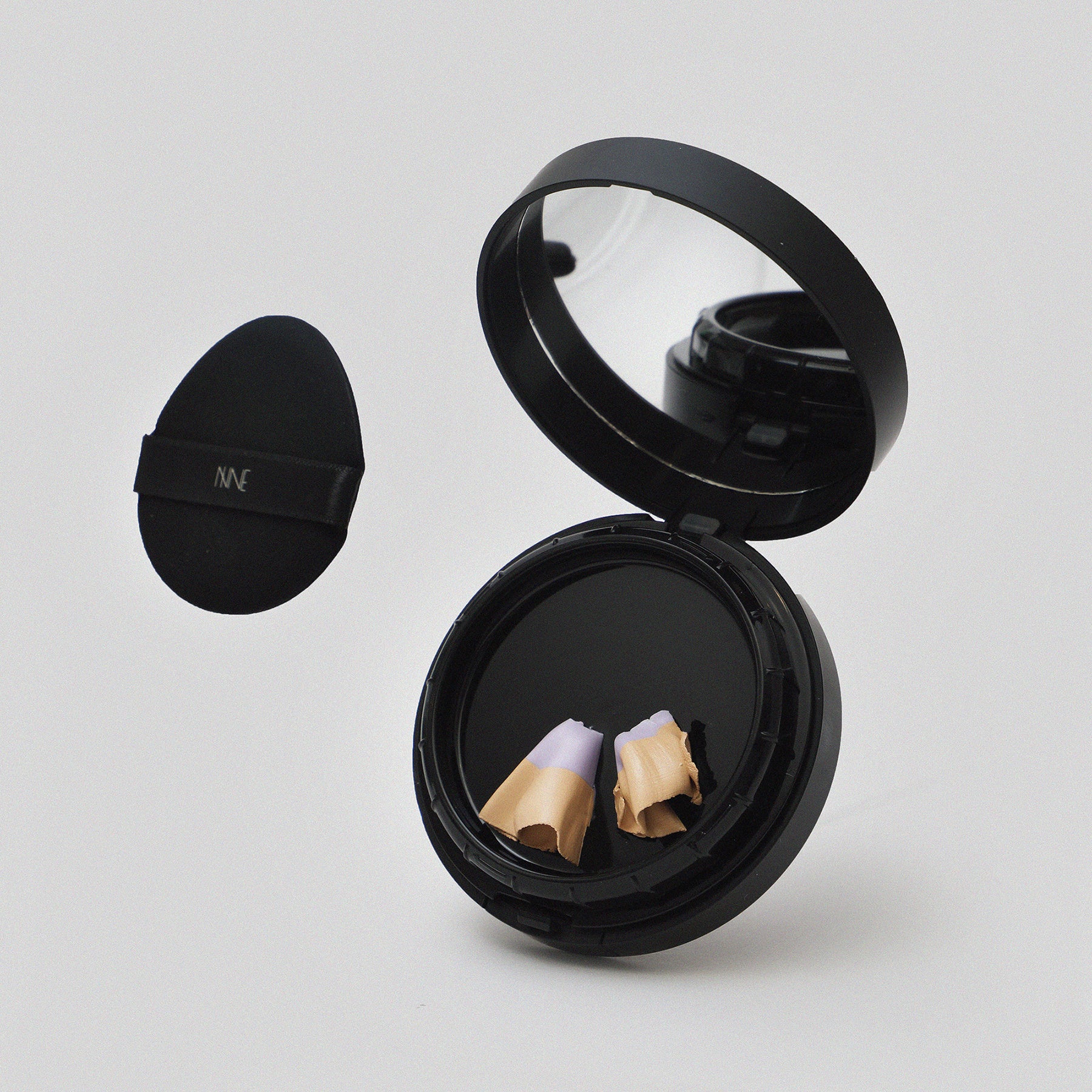 新発売】ついに出た！累計127,000個販売突破(※1)の針ファンデ『NNE