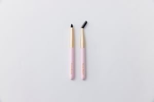 コンパクトで機能的な携帯用メイクブラシが登場！ | 株式会社Excess