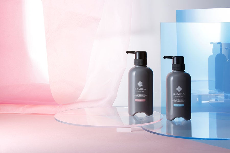 使うたび、ツヤ髪続く[KAMIKA白髪染めカラートリートメント]が