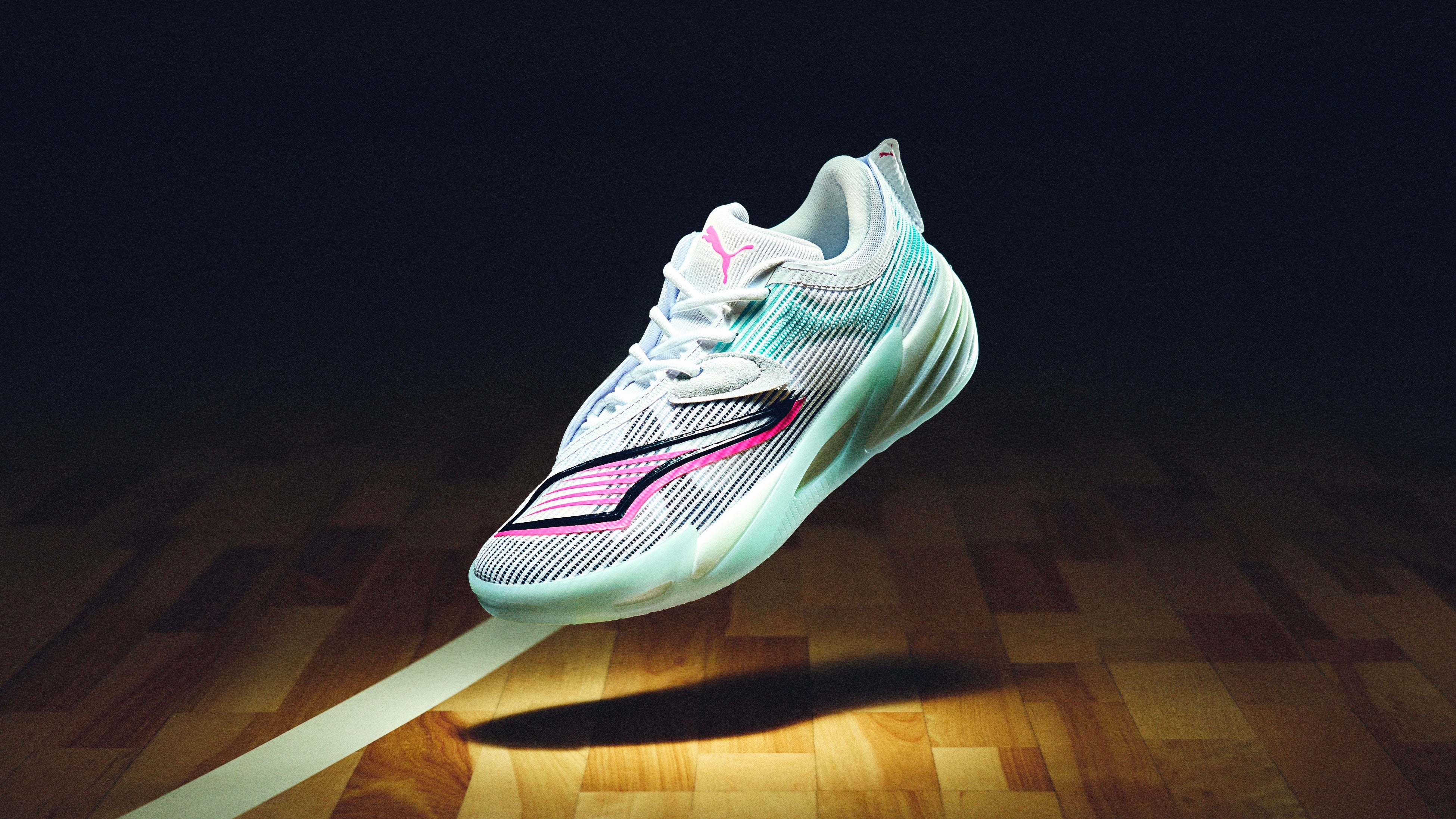 PUMA HOOPSの最新テクノロジーを搭載したバスケットボールシューズ