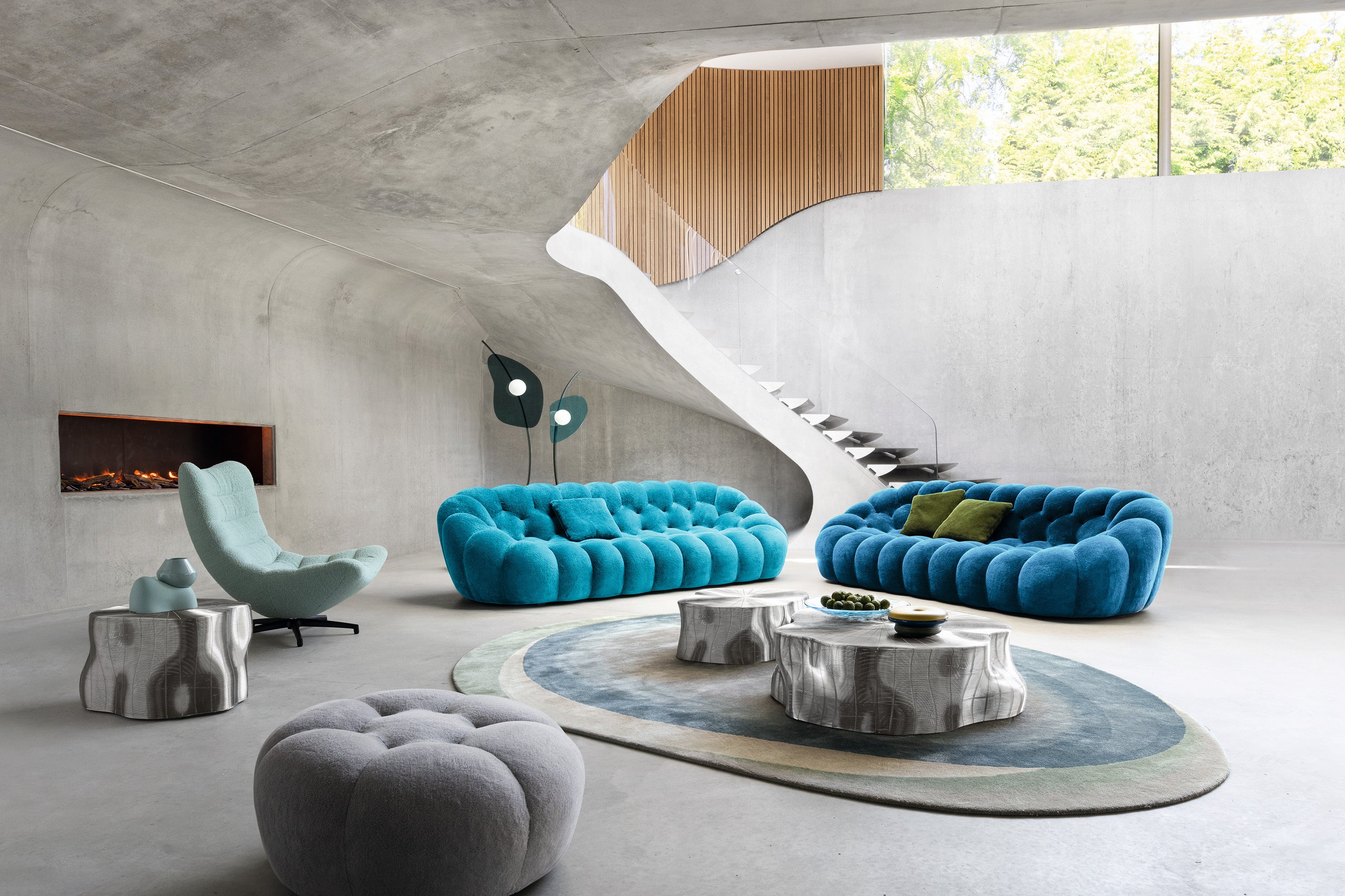 Roche Bobois 関西初出店 2025 年10 月31 日（金） 淀屋橋ステーション