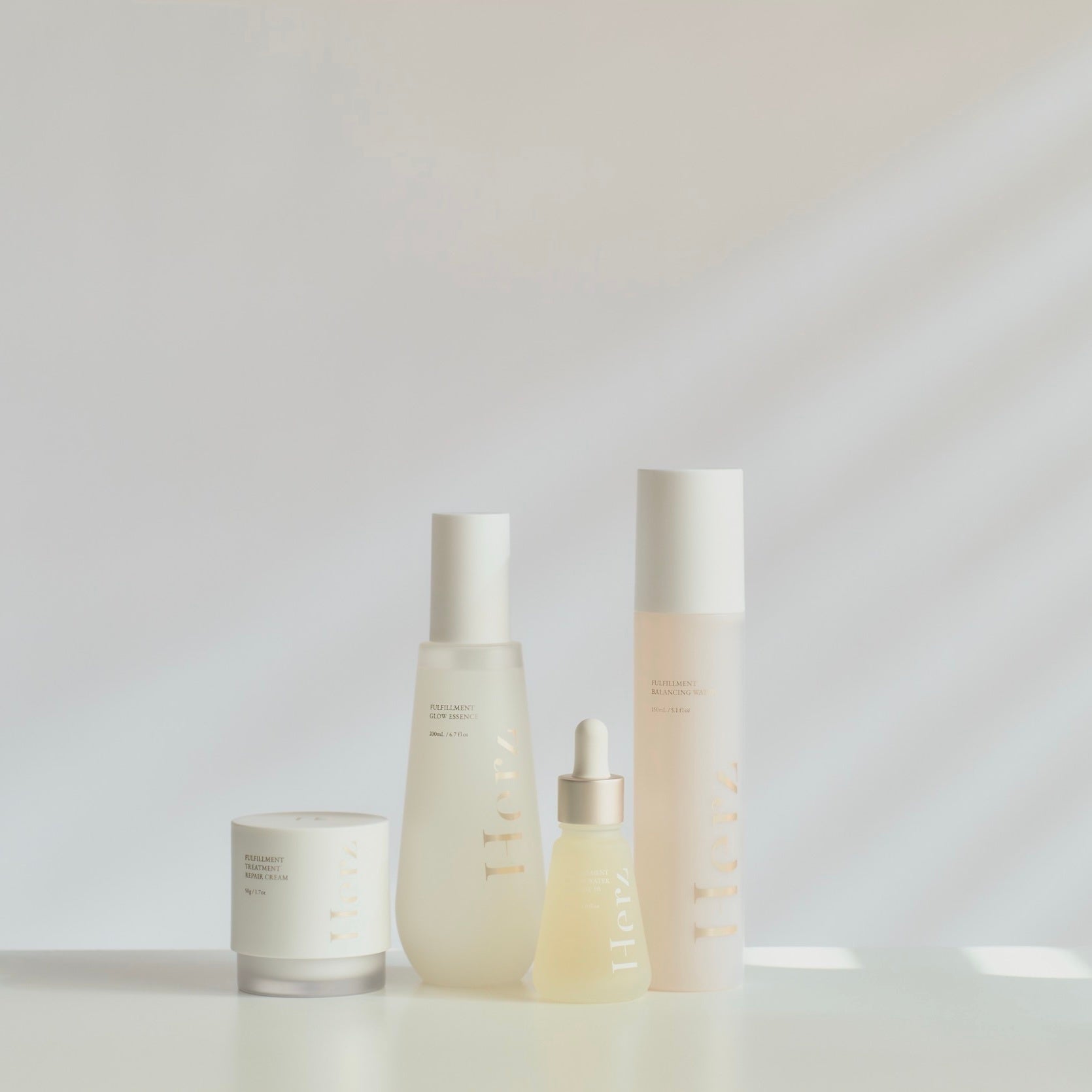 舟山久美子のスキンケアブランド「Herz skin」1周年記念！伊勢丹新宿店