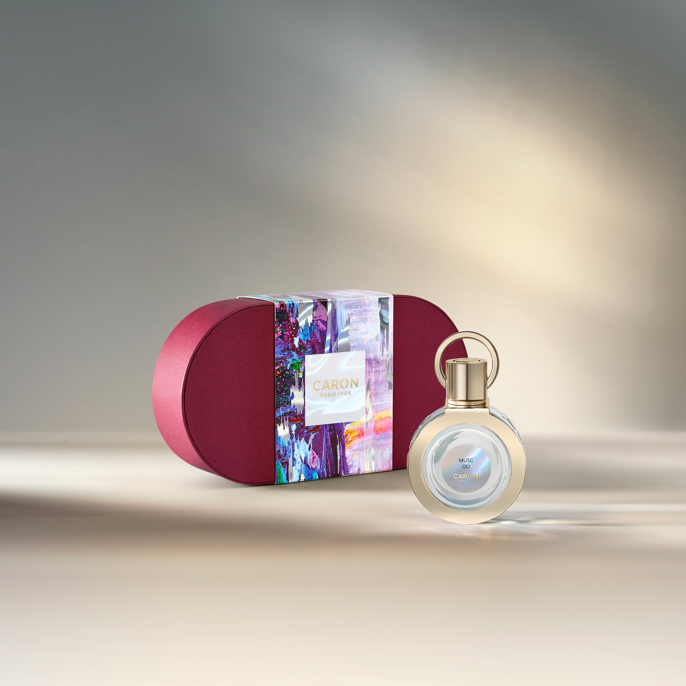 3月1日（水）パリのフレグランスメゾンCARONから100％合成香料の