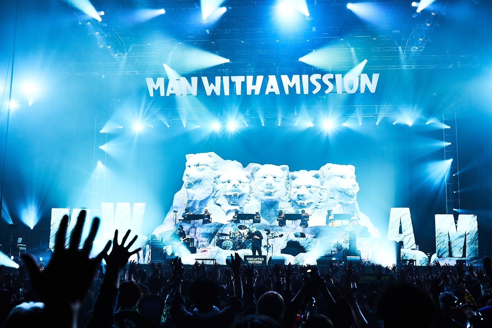 MAN WITH A MISSION” バンド15周年のアリーナツアー「MAN WITH A 