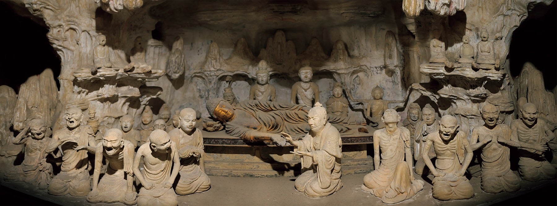 小学館100周年企画】累計1400万部を記録した「古寺シリーズ」最新刊