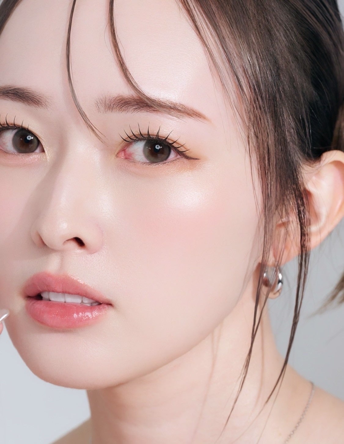 韓国スキンケアブランド「SAM'U」× 人気ネイルブランド「énoi」が原宿